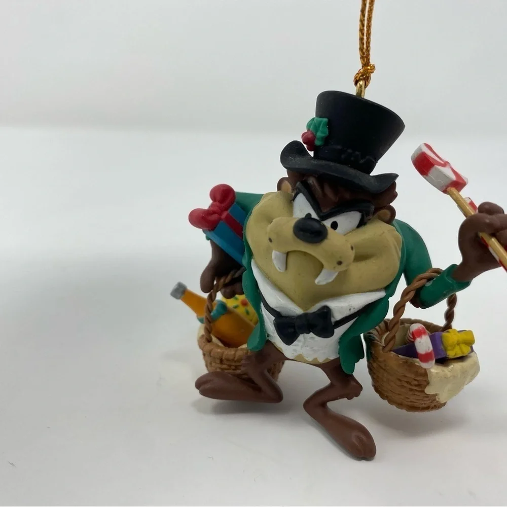 Vintage Looney Tunes Taz Christmas Ornament